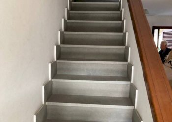 Interno palazzo - Villa a Schiera viale Roma, 383, Massa - foto 7