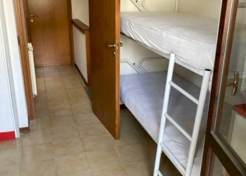 Camera da letto - Villa a Schiera viale Roma, 383, Massa - foto 10