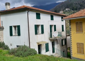 Independent house San Colombano Certenoli - photo 1