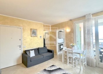 Two-room apartment via san zeno, Desenzano del Garda - photo 2