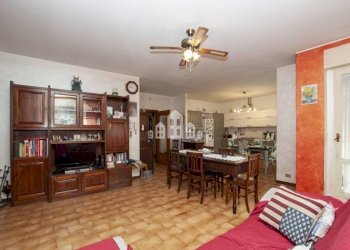 Salone - Appartamento via Bornenghi, 5, Rivara - foto 1