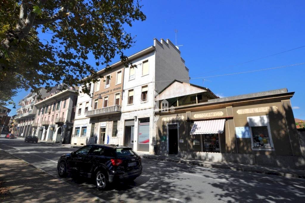 Zona - Ufficio via Torino, 5, Cuorgnè - foto 1