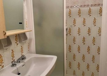 Bagno - Shop via Lugano, Varese - photo 45