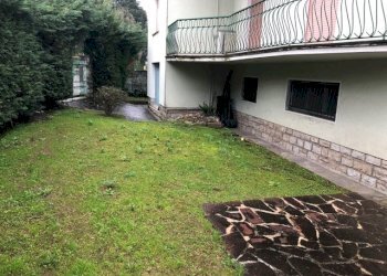 Villa Bifamiliare Via Tinivella, Lucca (zona San Marco) - foto 10