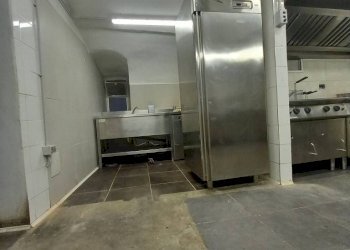 FOTO - Negozio piazza della Bollente, Acqui Terme - foto 9
