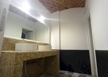 FOTO - Negozio piazza della Bollente, Acqui Terme - foto 11