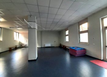 Interno non residenziale - Negozio via Grumello, 24A, Sondrio - foto 10