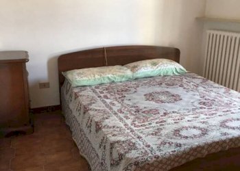 Camera da letto - Casa indipendente Fiorano Canavese - foto 30
