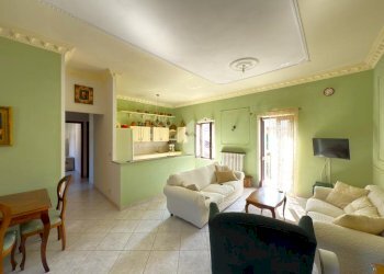 Four-room apartment Piazza san lorenzo, Giaveno - photo 2