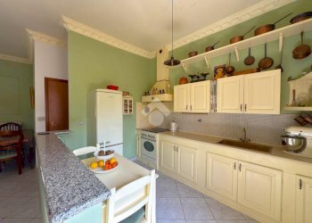 Four-room apartment Piazza san lorenzo, Giaveno - photo 4