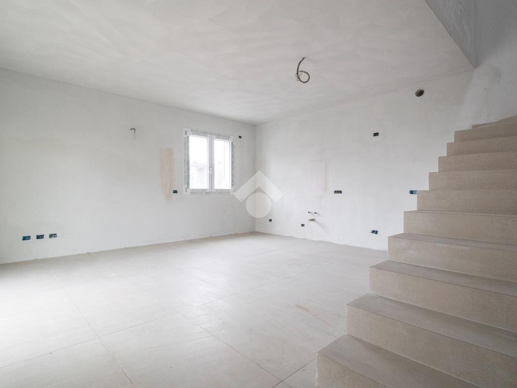 Villa a Schiera Via Budrione Migliarina Parte Ovest, Carpi - foto 2