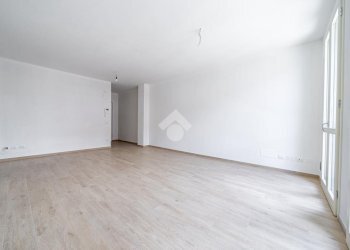 Trilocale Piazza XXV Aprile, Cadelbosco di Sopra - foto 4