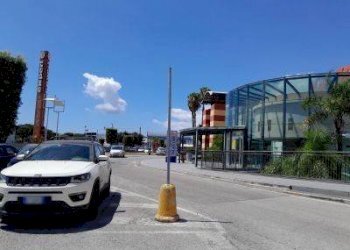 Zona - Negozio viale Michelangelo, Volla - foto 2