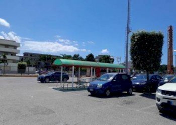 Zona - Negozio viale Michelangelo, Volla - foto 3