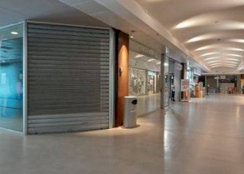 Interno non residenziale - Negozio viale Michelangelo, Volla - foto 11