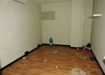 UFFICIO - Magazzino via Sant'Alberto, 49r, Genova (zona Sestri Ponente) - foto 3