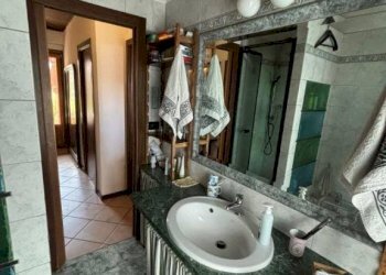 Bagno - Villa strada Alliaudo, Bricherasio - foto 11