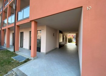 img_4512 - Negozio via Stamperia, 10, Torre Pellice - foto 2