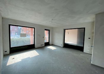 img_4509 - Negozio via Stamperia, 10, Torre Pellice - foto 6