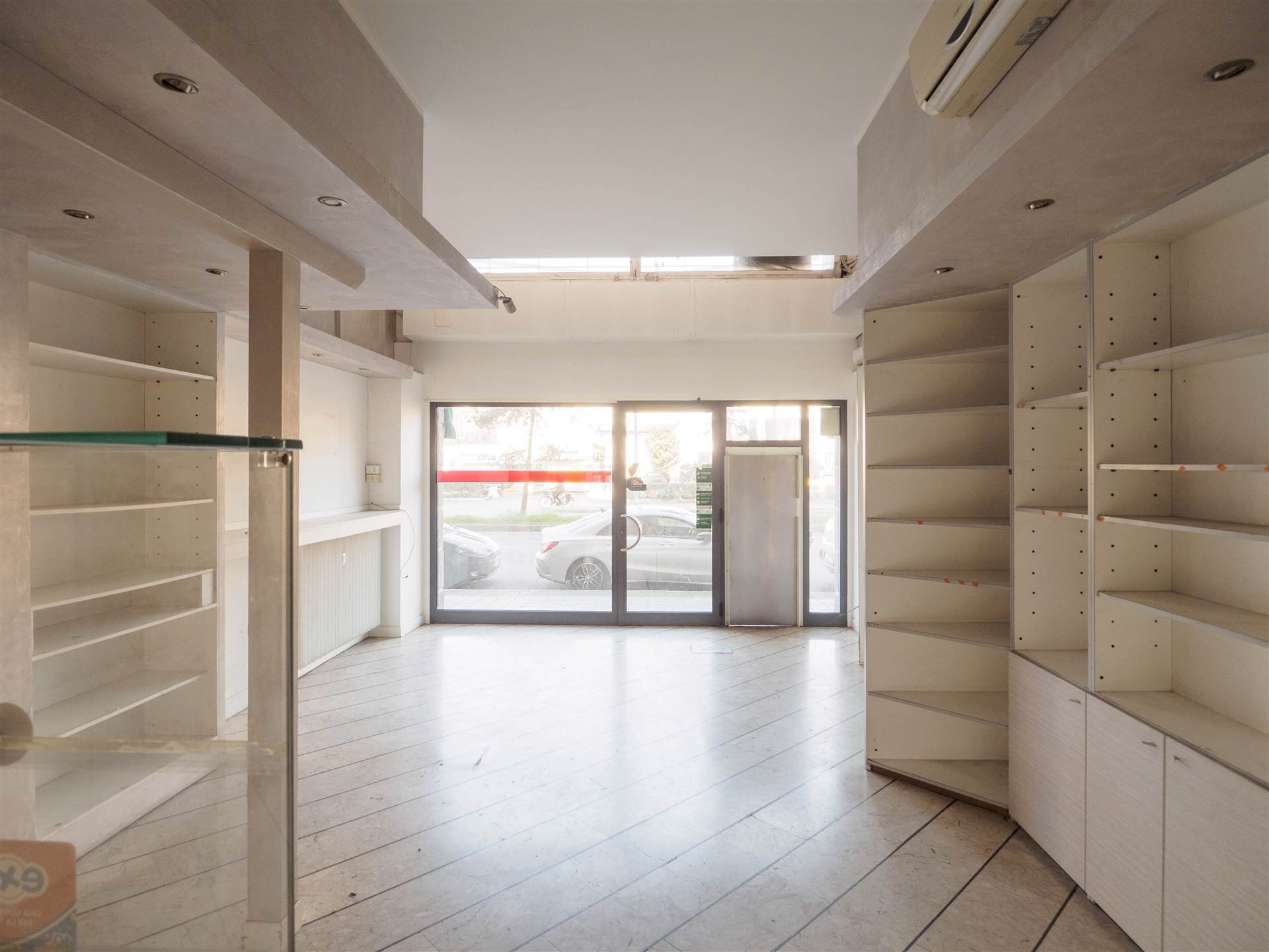 Shop Modena - photo 3