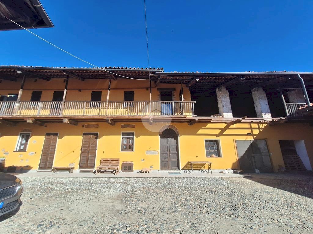 Semi-detached house Vicolo Baratono, Vialfrè - photo 2