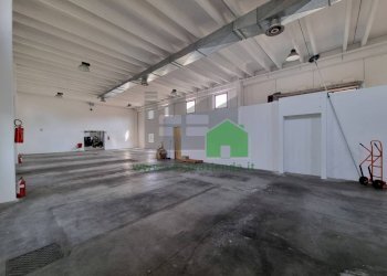 Shed strada Provinciale Cassanese Moderna, Segrate - photo 6