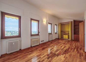 Appartamento Via Dei Pini, Pino Torinese - foto 12