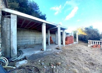 facciata zona giorno e magazzino - Villa Regione Colla, Civezza - foto 6