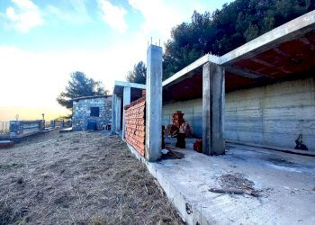 facciata zona giorno e magazzino - Villa Regione Colla, Civezza - foto 7