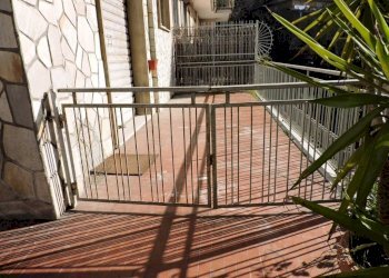 Esterno cortile - Negozio via Sant'Alberto, 39r, Genova (zona Sestri Ponente) - foto 8