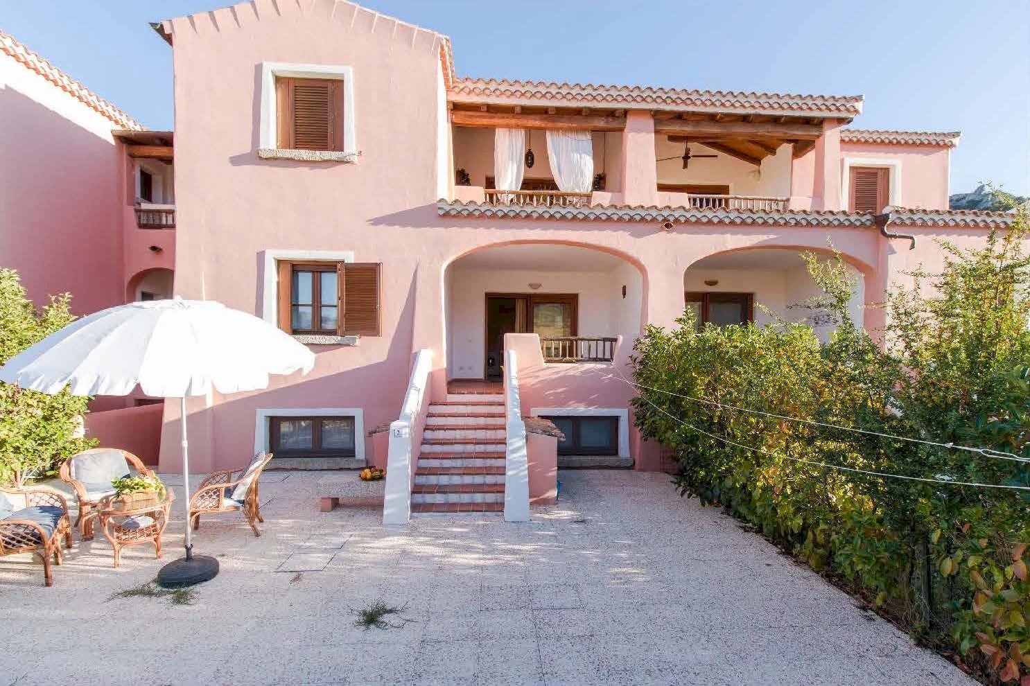 Trilocale via degli oleandri, Loiri Porto San Paolo - foto 1