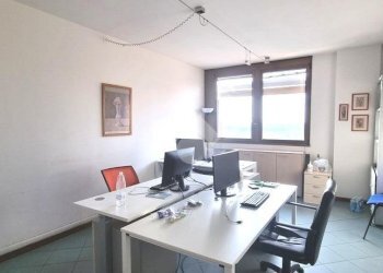 Ufficio Via Dell' Arcoveggio, Bologna (zona Arcoveggio) - foto 3