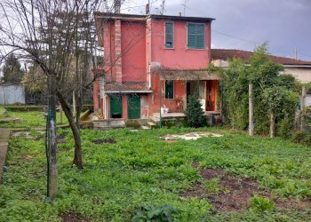 20231116_091621.jpg - Independent house Sarzana - photo 1