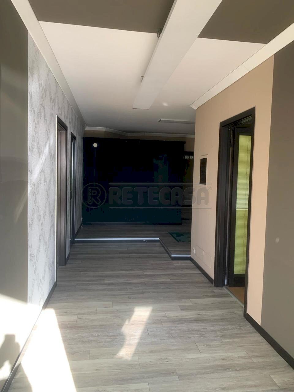 feefdb59-3842-4c6d-b5d7-77b628d61f35.jpg - Ufficio Seriate - foto 3