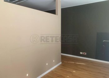 b7718373-8883-4bf1-a6ec-25fd16a33fb4.jpg - Ufficio Seriate - foto 27