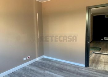 bc8cd770-6cfd-4346-bb2a-183bf90fd54e.jpg - Ufficio Seriate - foto 28