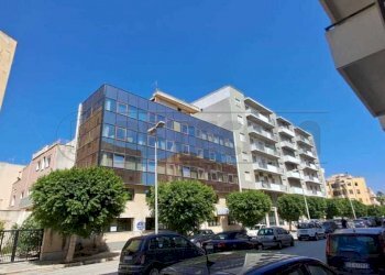 890b9381-998c-4669-8c1f-9d6f411c97a9.jpg - Ufficio VIA VERDI  SNC, Marsala - foto 1