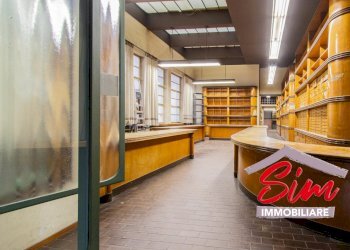 Negozio in vendita in centro storico Novara - Locale Commerciale Via Fratelli Rosselli  sn, Novara - foto 2