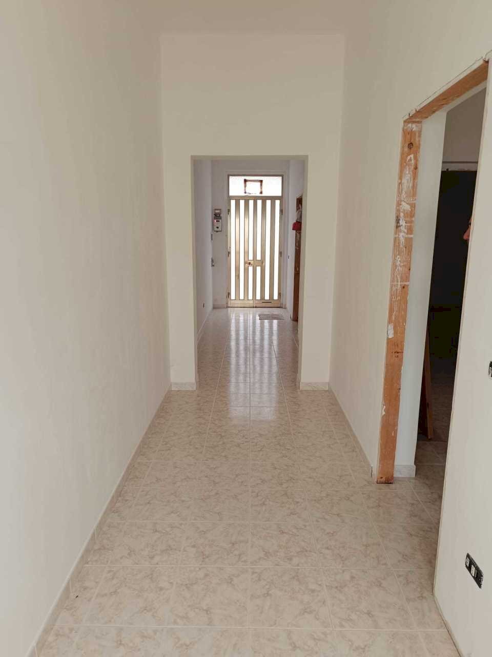 3.jpg - Villa Canicattini Bagni - foto 3