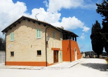 01 CASOLARE MARCHIGIANO VISTA MARE  E MONTI.jpeg - Casa indipendente Offida - foto 3