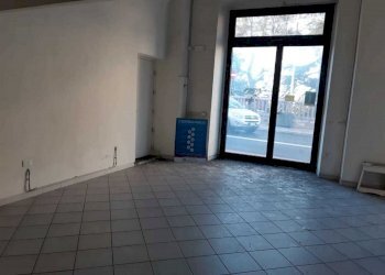 ingresso (1).jpeg - Non Alimentare Corso Giuseppe Garibaldi, Imperia - foto 3