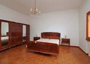 12.jpg - Villa via del Risorgimento 2, Pontassieve - foto 10