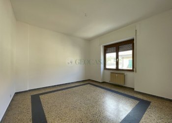 IMG_8617.jpg - Quadrilocale Sarzana - foto 5