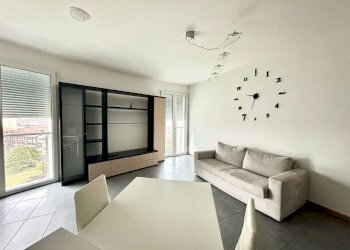 PHOTO-2024-03-28-16-07-43.jpg - Trilocale Via G. Matteotti 1, Borgomanero - foto 3