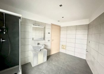 PHOTO-2024-03-28-16-07-46-1.jpg - Trilocale Via G. Matteotti 1, Borgomanero - foto 10