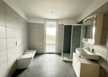 PHOTO-2024-03-28-16-07-49-4.jpg - Trilocale Via G. Matteotti 1, Borgomanero - foto 17