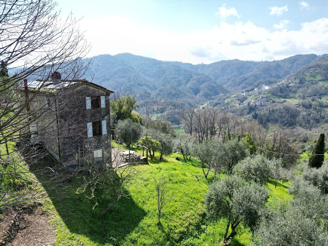 vendesi casa colonica colline lucchesi DJI_0419.JP - Casale Strada Comunale di Valdottavo, valdottavo 32, Borgo a Mozzano - foto 1
