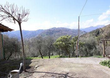 vendesi casa colonica colline lucchesi IMG_0422.JP - Casale Strada Comunale di Valdottavo, valdottavo 32, Borgo a Mozzano - foto 6