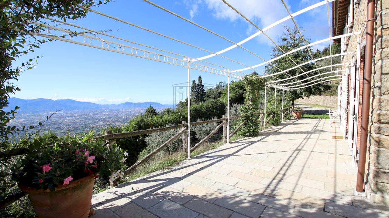 vendesi rustico con piscina ristrutturato lucca ca - Casale Via Pieve di Brancoli 1586, Lucca - foto 3