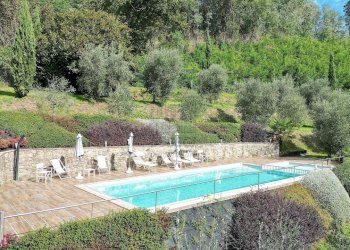 vendesi rustico con piscina ristrutturato lucca ca - Casale Via Pieve di Brancoli 1586, Lucca - foto 7